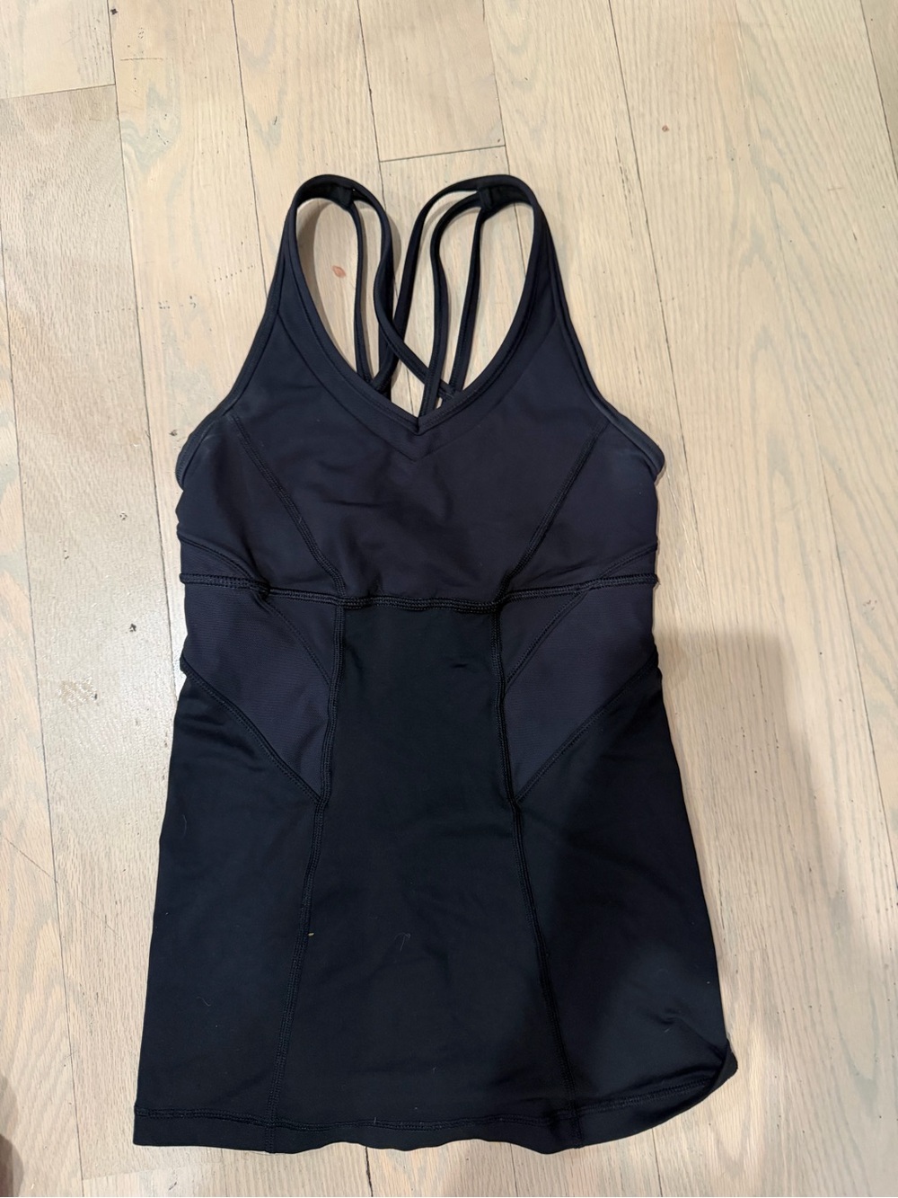 Womens black lululemon top